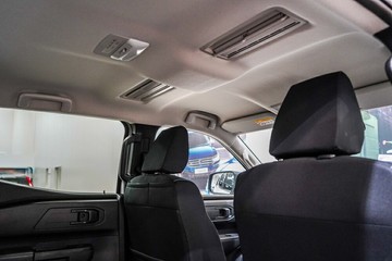 https://vehicle-cdn.autoleague.cloud/33417_2986862_11.jpg