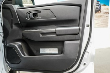 https://vehicle-cdn.autoleague.cloud/33417_2986862_13.jpg