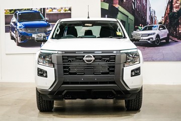 https://vehicle-cdn.autoleague.cloud/33417_2986862_3.jpg