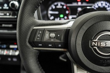 https://vehicle-cdn.autoleague.cloud/33417_2986875_16.jpg