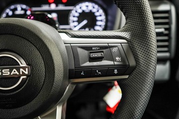 https://vehicle-cdn.autoleague.cloud/33417_2986875_17.jpg