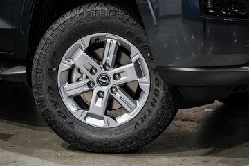 https://vehicle-cdn.autoleague.cloud/33417_2986875_3.jpg