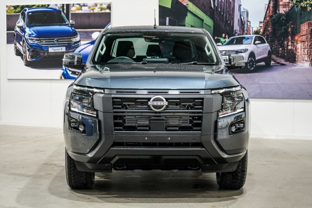 Nissan Navara image 3