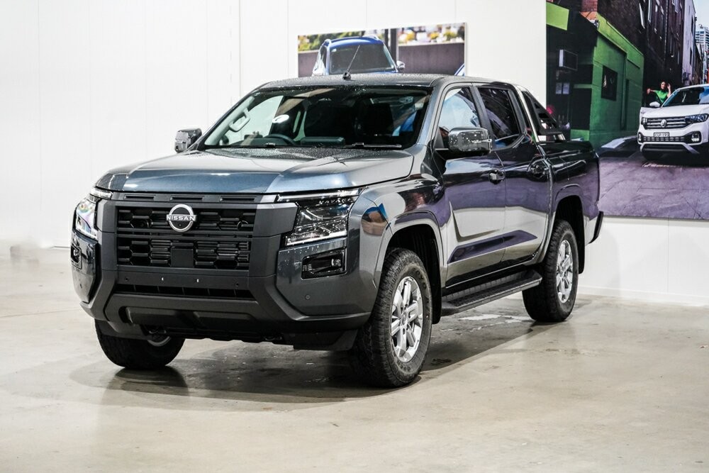 Nissan Navara image 4