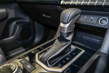 https://vehicle-cdn.autoleague.cloud/33417_2986890_22.jpg