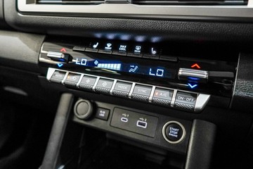 https://vehicle-cdn.autoleague.cloud/33417_2986890_26.jpg