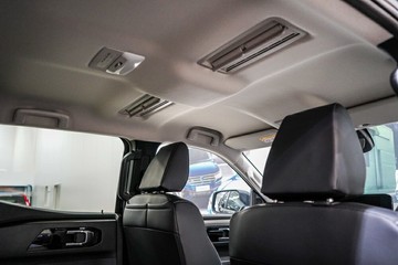 https://vehicle-cdn.autoleague.cloud/33417_2986911_14.jpg