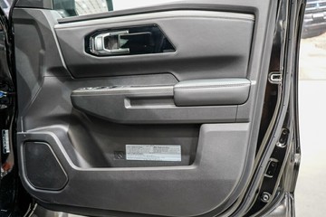 https://vehicle-cdn.autoleague.cloud/33417_2986911_15.jpg