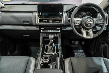 https://vehicle-cdn.autoleague.cloud/33417_2986921_13.jpg