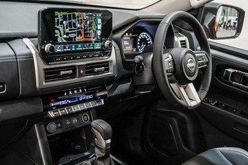 https://vehicle-cdn.autoleague.cloud/33417_2986921_28.jpg