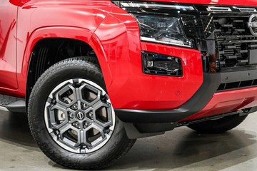 https://vehicle-cdn.autoleague.cloud/33417_2986921_3.jpg