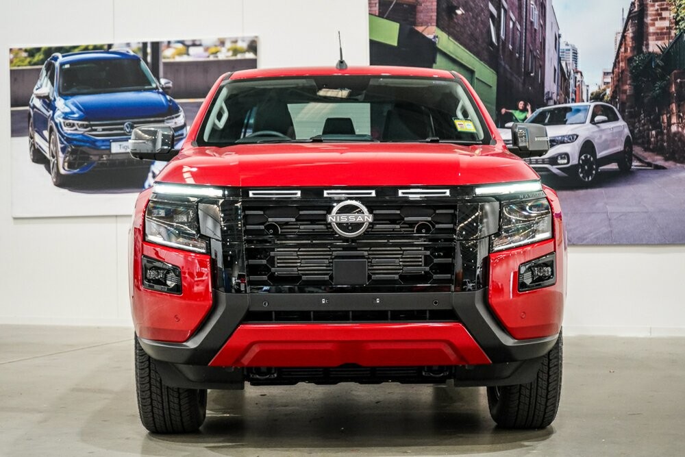 Nissan Navara image 3