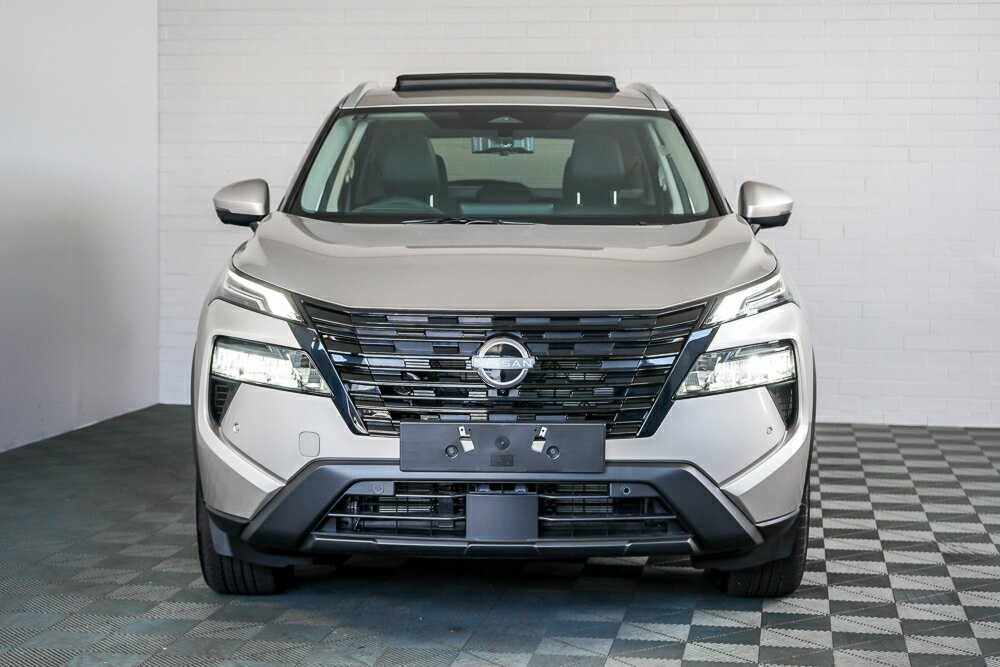 Nissan X-trail image 3