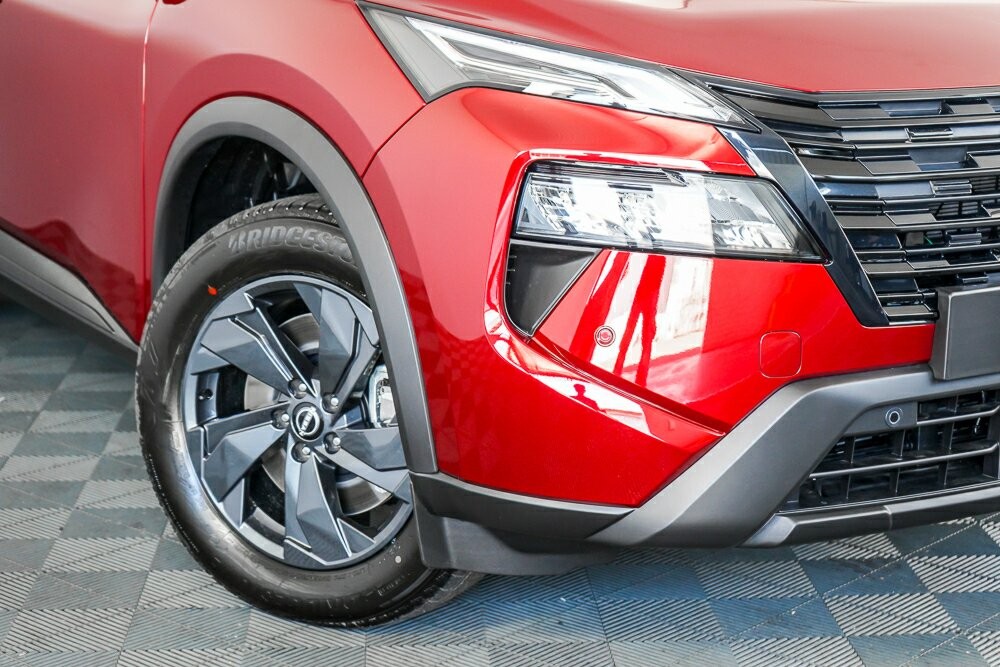 Nissan X-trail image 2