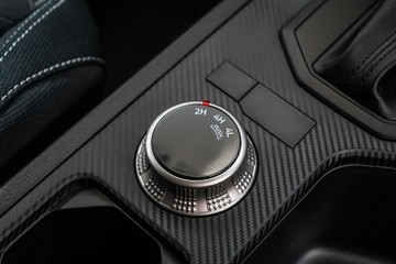 https://vehicle-cdn.autoleague.cloud/33417_2993748_27.jpg