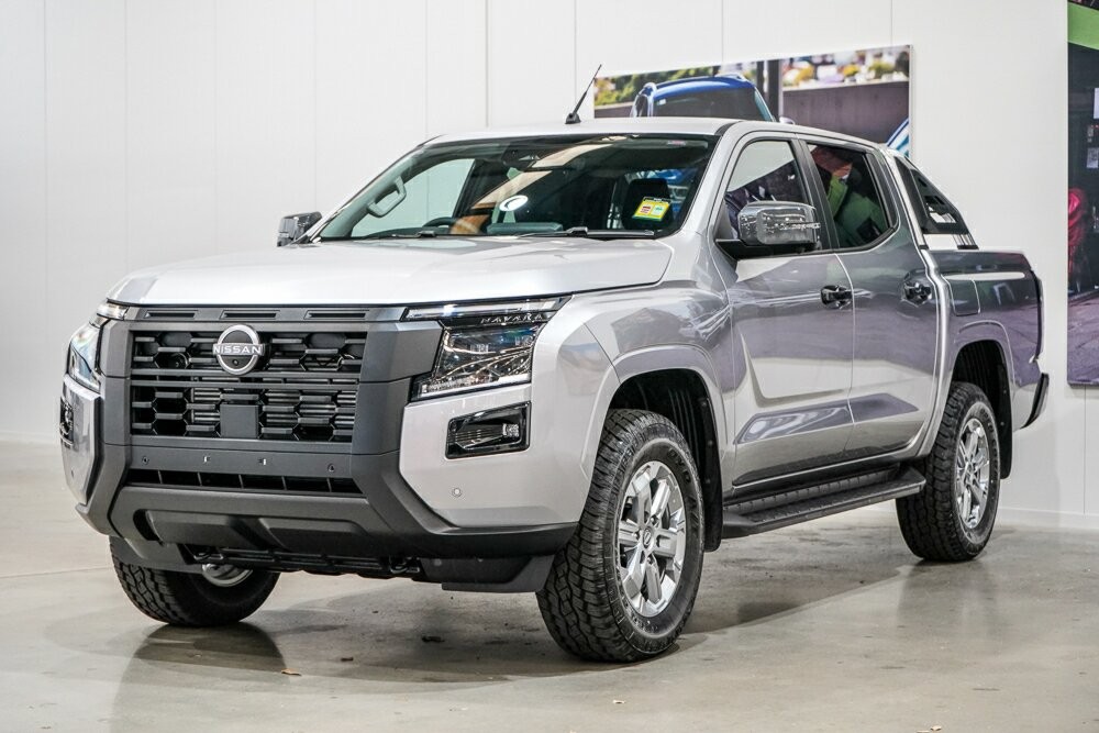 Nissan Navara image 4