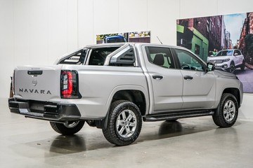 https://vehicle-cdn.autoleague.cloud/33417_2993748_8.jpg