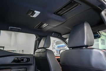 https://vehicle-cdn.autoleague.cloud/33417_2993844_14.jpg