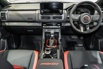 https://vehicle-cdn.autoleague.cloud/33417_2993844_15.jpg
