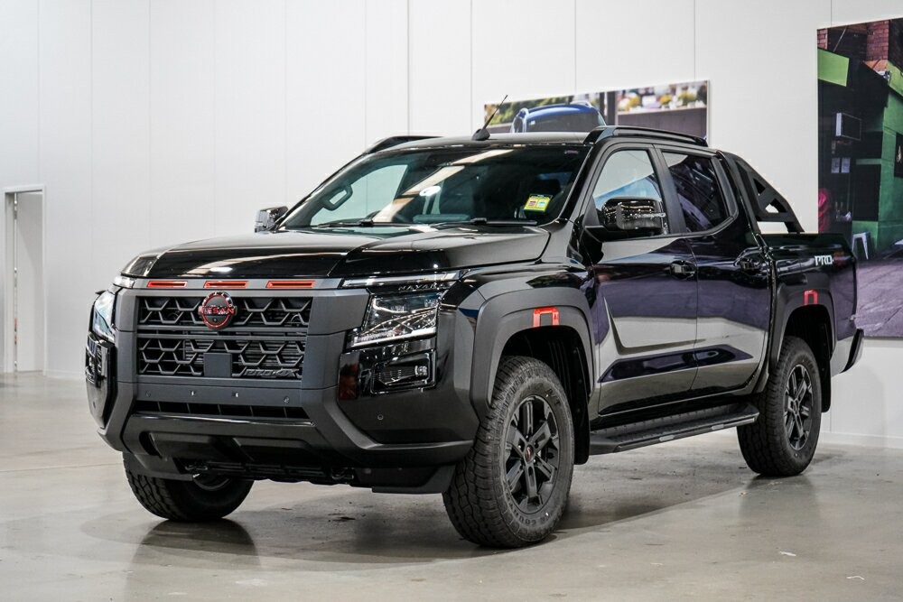 Nissan Navara image 4