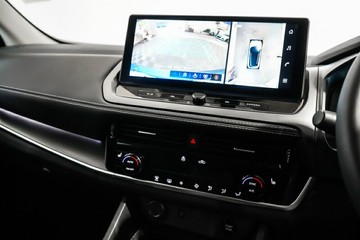 https://vehicle-cdn.autoleague.cloud/33417_2996812_16.jpg
