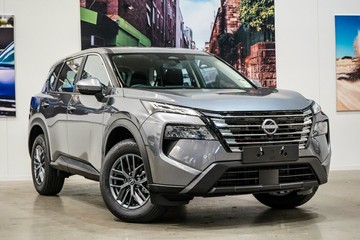 https://vehicle-cdn.autoleague.cloud/33417_2997846_1.jpg