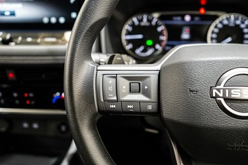 https://vehicle-cdn.autoleague.cloud/33417_2997846_16.jpg