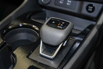 https://vehicle-cdn.autoleague.cloud/33417_2997846_25.jpg