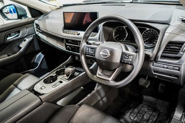 https://vehicle-cdn.autoleague.cloud/33417_2997847_14.jpg