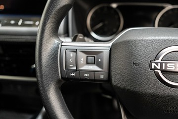 https://vehicle-cdn.autoleague.cloud/33417_2997849_15.jpg