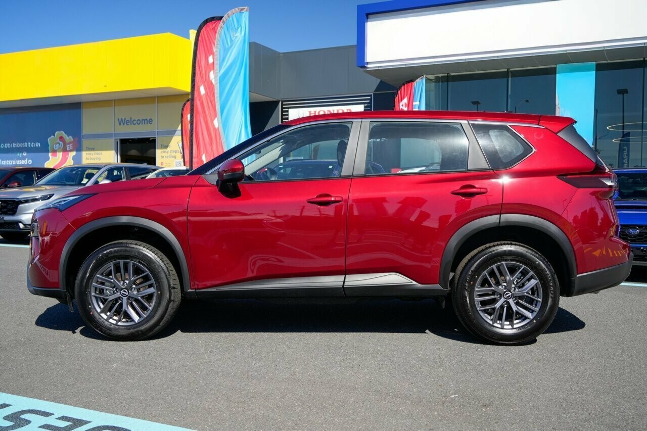 Nissan X-trail image 2