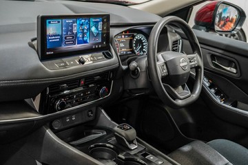 https://vehicle-cdn.autoleague.cloud/33417_2997849_23.jpg