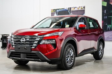 https://vehicle-cdn.autoleague.cloud/33417_2997849_4.jpg