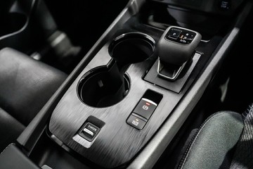https://vehicle-cdn.autoleague.cloud/33417_2999203_17.jpg