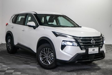 https://vehicle-cdn.autoleague.cloud/33417_2999214_1.jpg