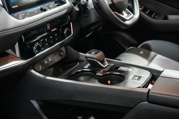 https://vehicle-cdn.autoleague.cloud/33417_2999214_22.jpg