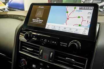 https://vehicle-cdn.autoleague.cloud/33417_3000680_24.jpg