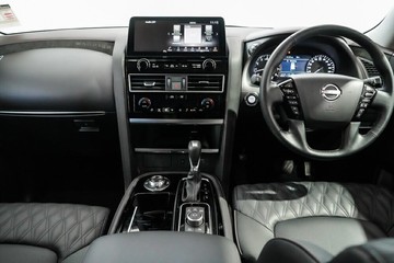 https://vehicle-cdn.autoleague.cloud/33417_3001323_11.jpg