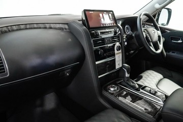 https://vehicle-cdn.autoleague.cloud/33417_3001487_12.jpg