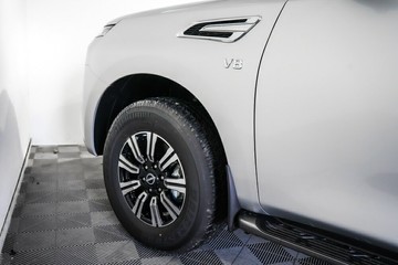 https://vehicle-cdn.autoleague.cloud/33417_3001487_6.jpg