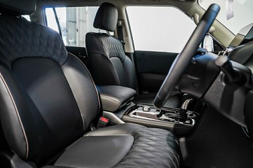 https://vehicle-cdn.autoleague.cloud/33417_3001506_12.jpg