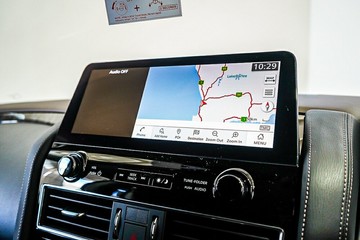 https://vehicle-cdn.autoleague.cloud/33417_3001506_16.jpg