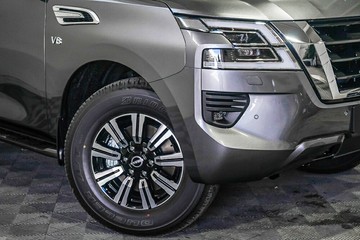 https://vehicle-cdn.autoleague.cloud/33417_3001506_2.jpg