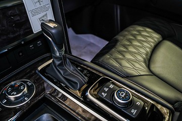 https://vehicle-cdn.autoleague.cloud/33417_3001506_22.jpg