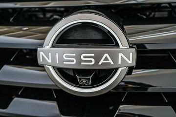 https://vehicle-cdn.autoleague.cloud/33417_3001506_23.jpg