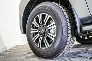 https://vehicle-cdn.autoleague.cloud/33417_3001506_6.jpg