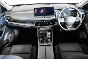 https://vehicle-cdn.autoleague.cloud/33417_3002026_10.jpg