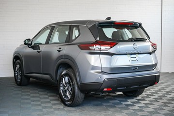 https://vehicle-cdn.autoleague.cloud/33417_3002026_5.jpg