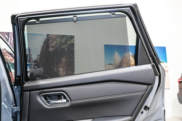 https://vehicle-cdn.autoleague.cloud/33417_3002033_14.jpg