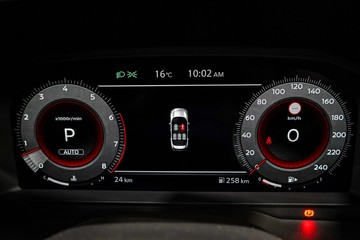 https://vehicle-cdn.autoleague.cloud/33417_3002033_21.jpg